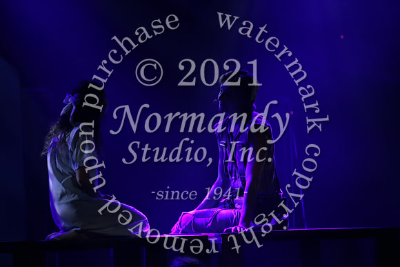 WMC_01_fall play