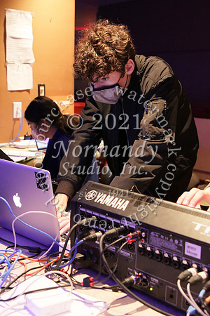 WMM_10_fall play