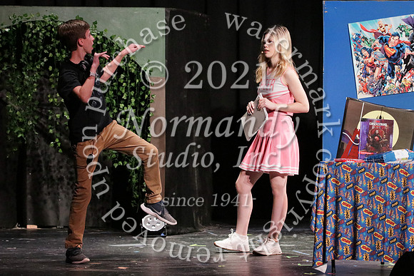 WMM_34_fall play