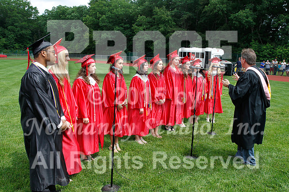 JAC_036_grad_candids