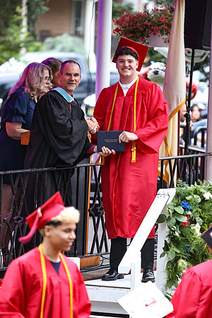 DHS_diplomas_57