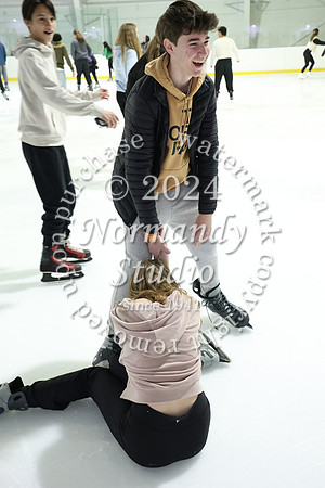 WTG_ice_skate_051