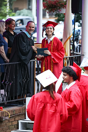 DHS_diplomas_20