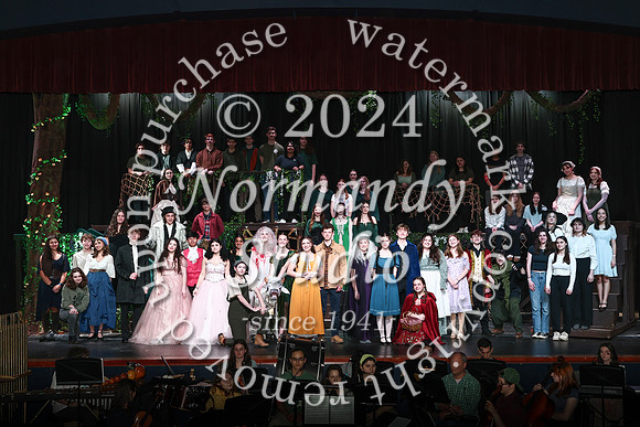 WMM_cast_04