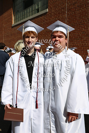 WTG_grad-candids_06
