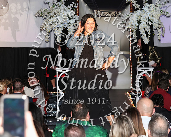 BER_fashion show_23