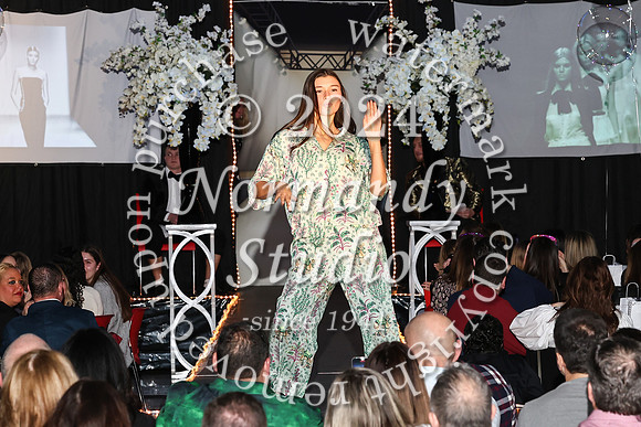BER_fashion show_28