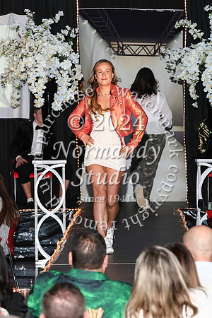 BER_fashion show_07
