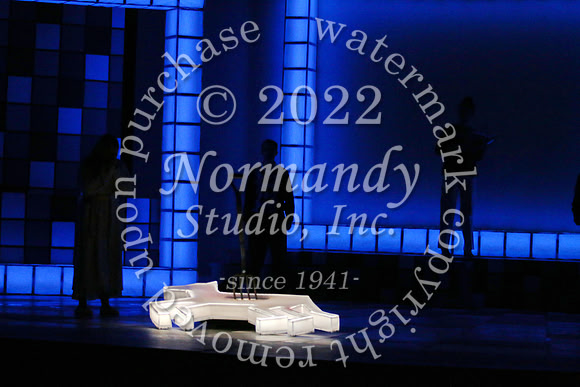 RDG_fall play_10
