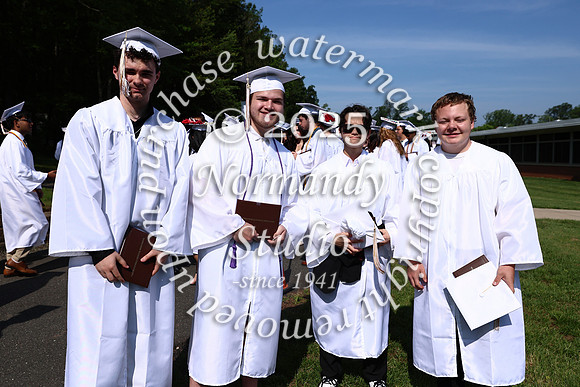 WTG_grad-candids_19