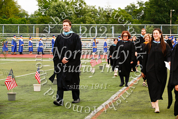 CHS_040_grad_candids