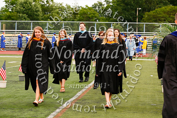 CHS_039_grad_candids