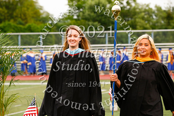 CHS_035_grad_candids