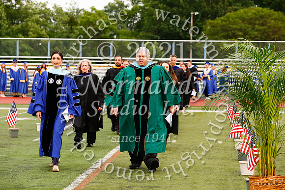 CHS_036_grad_candids