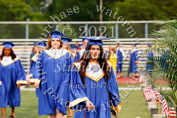CHS_086_grad_candids