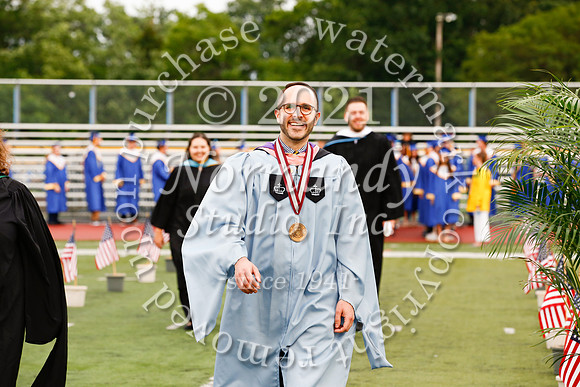CHS_043_grad_candids