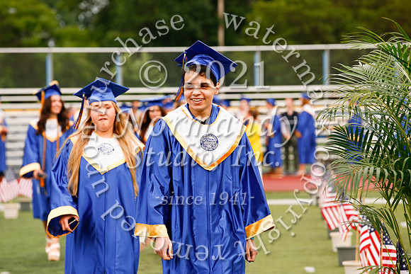CHS_081_grad_candids