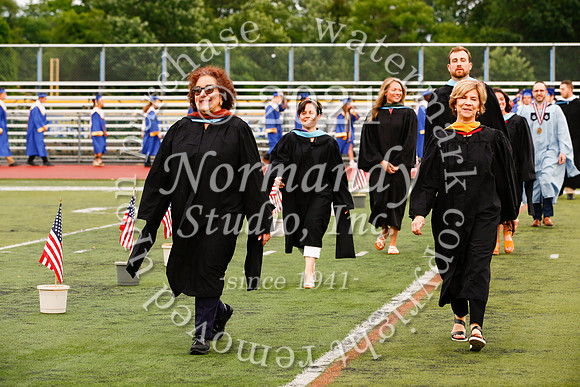 CHS_041_grad_candids