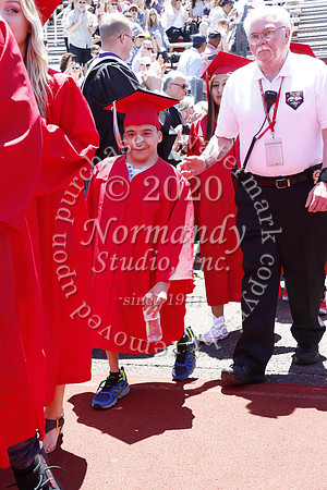 LIB_035_grad_candids