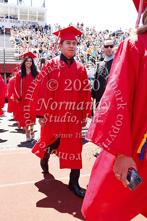 LIB_051_grad_candids