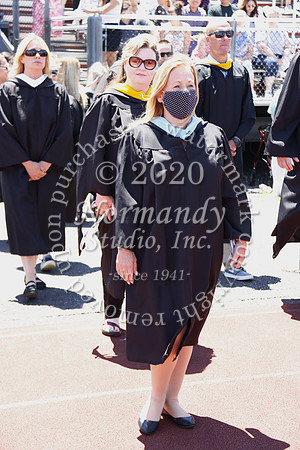 LIB_007_grad_candids