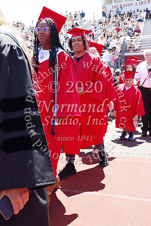 LIB_033_grad_candids