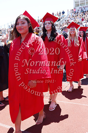 LIB_068_grad_candids