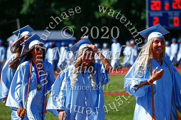 FTH_045_grad_candids