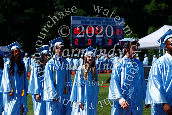 FTH_027_grad_candids
