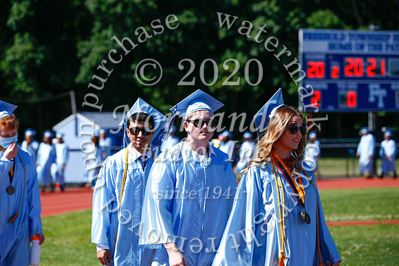 FTH_058_grad_candids