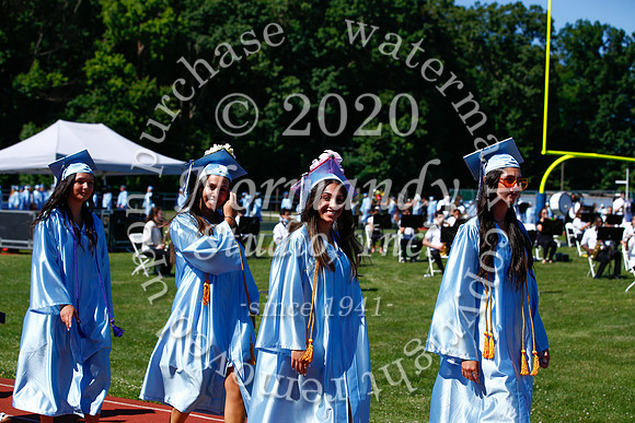 FTH_032_grad_candids