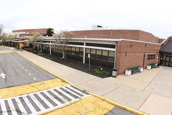 RDG_building_33