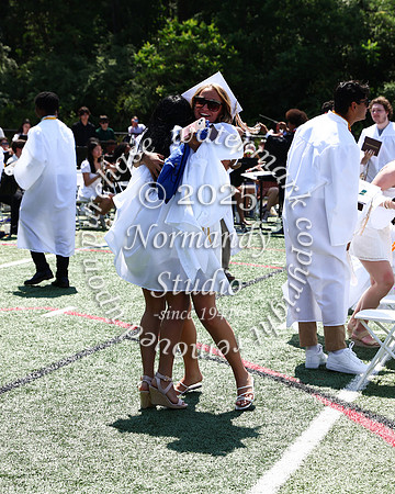 WTG_grad-candids_38