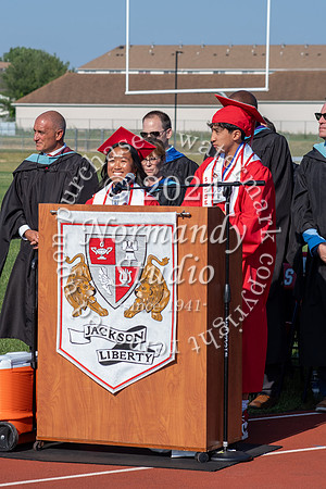 LIB_grad_candids_31