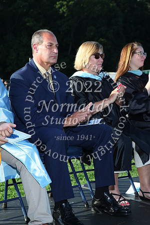 FTH_grad_candids_023
