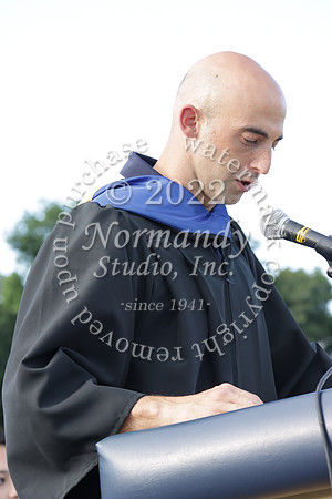 FTH_grad_candids_050