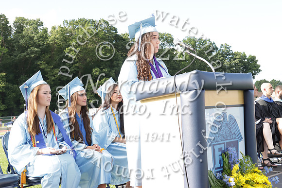 FTH_grad_candids_040