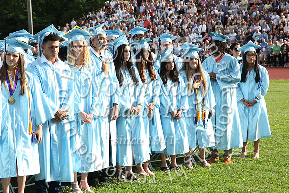 FTH_grad_candids_011