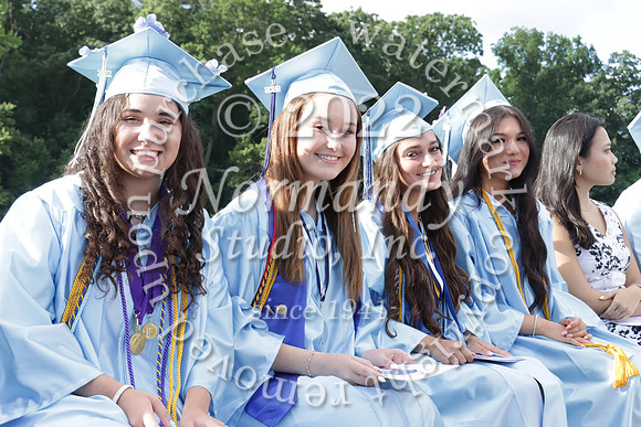 FTH_grad_candids_030
