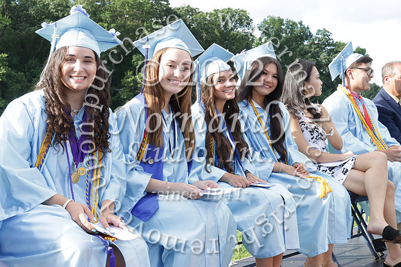 FTH_grad_candids_029