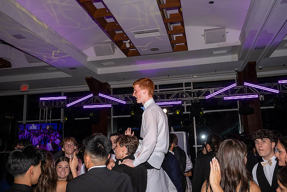 TOT_dancing_1200