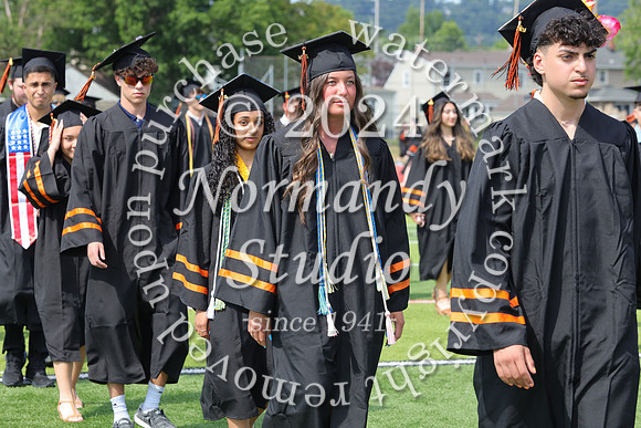 SVL_grad_candids_042