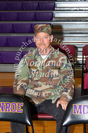 MON_armed forces_02