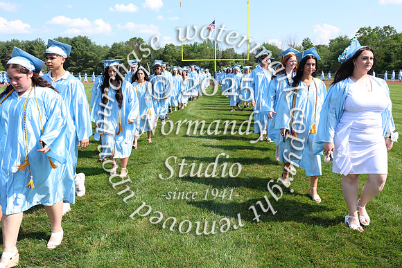 FTH_grad_candids_019