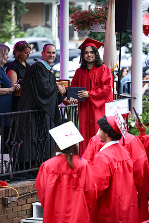 DHS_diplomas_30