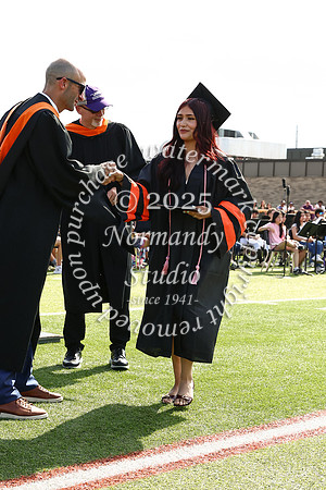 SVL_diplomas_home_side_16