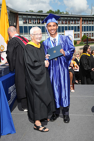 UCH_diplomas_046