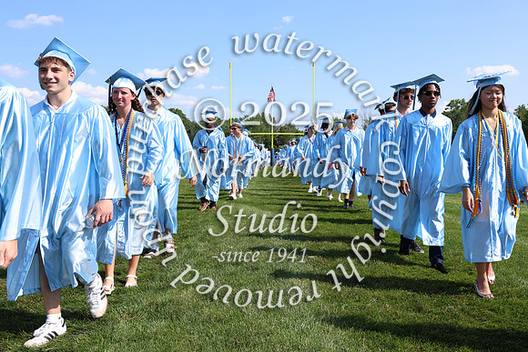 FTH_grad_candids_040