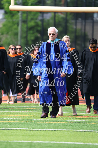SVL_grad_candids_298