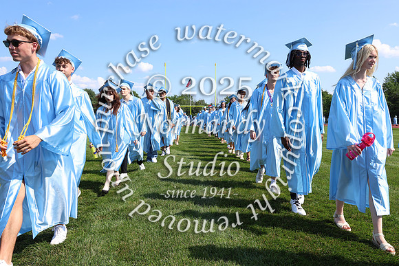FTH_grad_candids_043